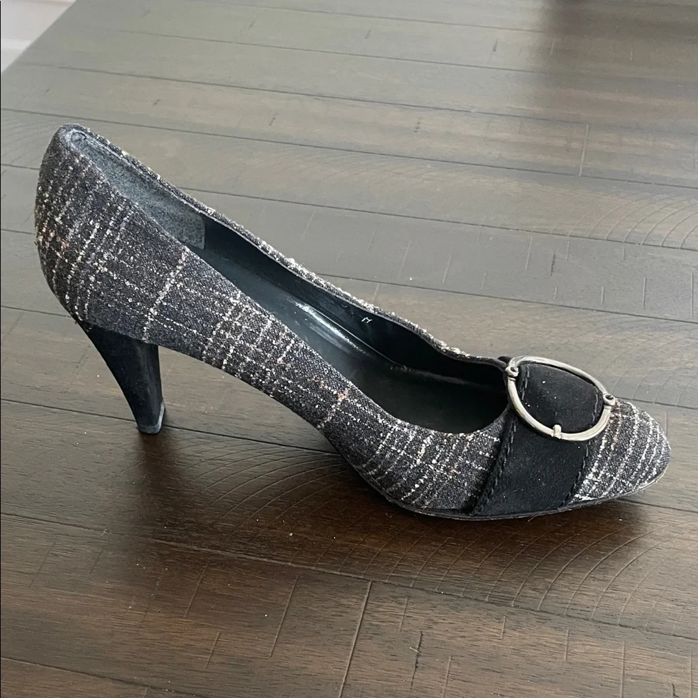 Stuart Weitzman Plaid Heels Silver Buckle Size 6.5